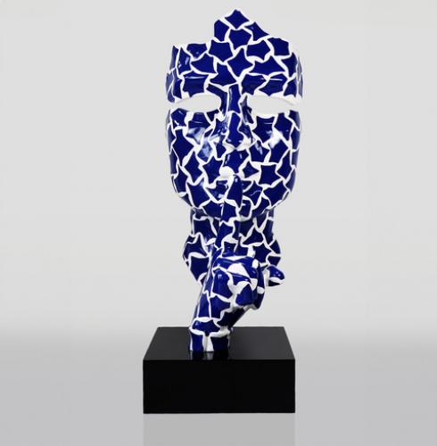 Abstract Face Sculpture – Blue & White Pattern Design by Luxury Group International