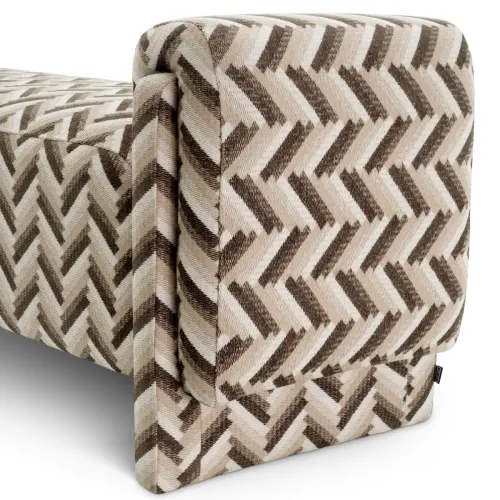 Anspruchsvolle Designer-Bank - Chevron Brown Fabric Base von Luxury Group International