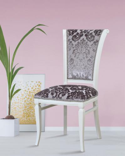 Luxury Upholstered Dining Chair with Elegant Patterned Backrest
