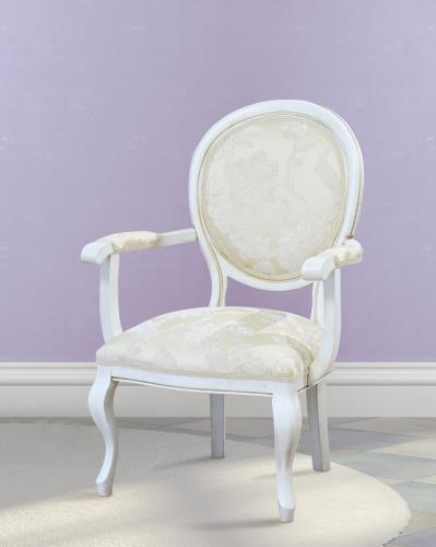 Luxury Classic Oval-Back Dining Armchair by Luxury Group International