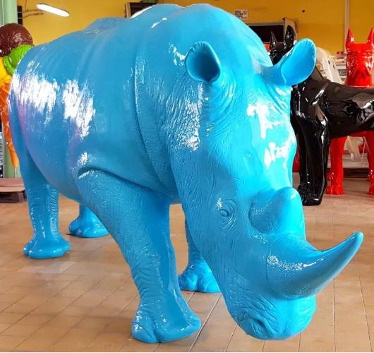 Luxuriöse lebensgroße Nashorn-Skulptur aus Fiberglas – 160 cm