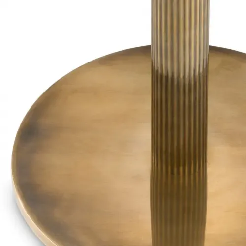 Tavolino rotondo di lusso con piano in marmo bianco e finitura in ottone vintage di Luxury Group International