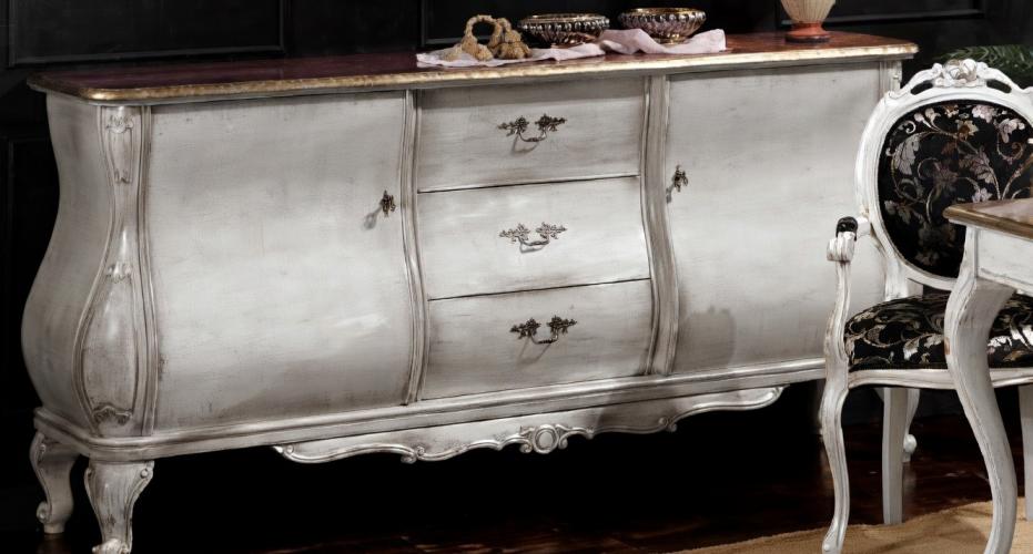 Baroque Luxury Sideboard in Ivory Finish with Curved Multi Cabinet Storage Panels & Drawers Vorderansicht von Luxury Group International