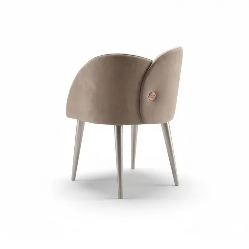 Silla de Comedor de Lujo en Terciopelo Beige con Respaldo Curvado y Diseño Moderno Tapizado por Luxury Group International
