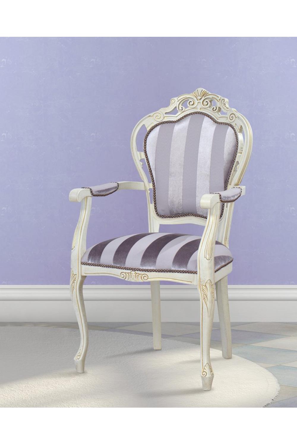 Luxuriöser Polsterstuhl mit Medaillon-Rückenlehne und Armlehnen