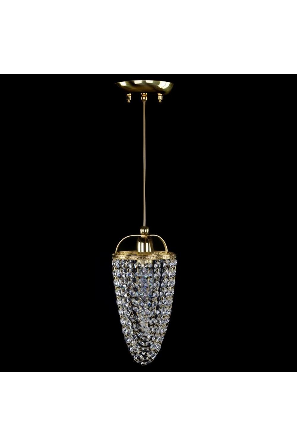 Luxury Crystal Chandelier in Polished Brass with Crystal Accents