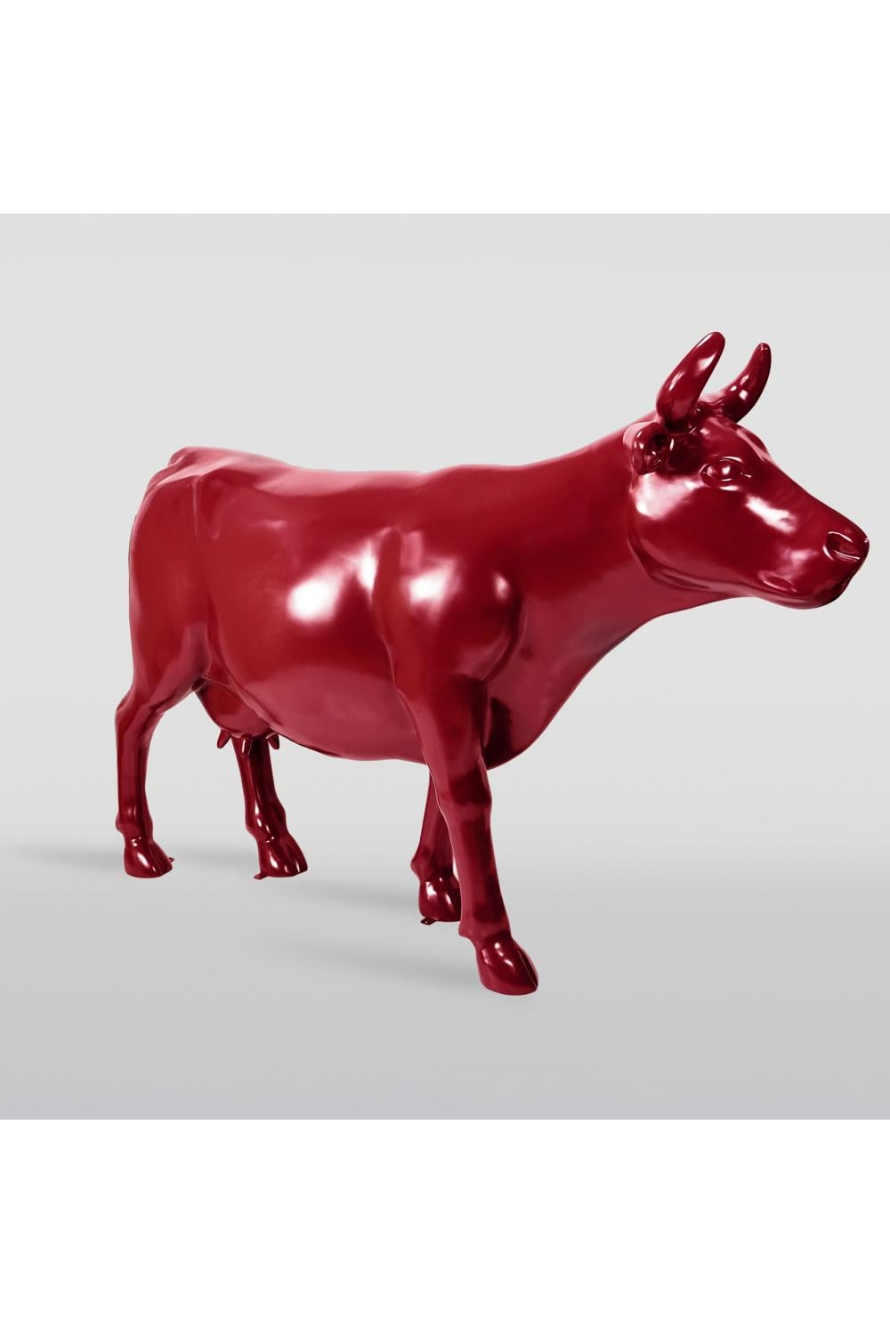 Luxury Fiberglass Life-Size Cow Sculpture Sculpture in High-Gloss Finish