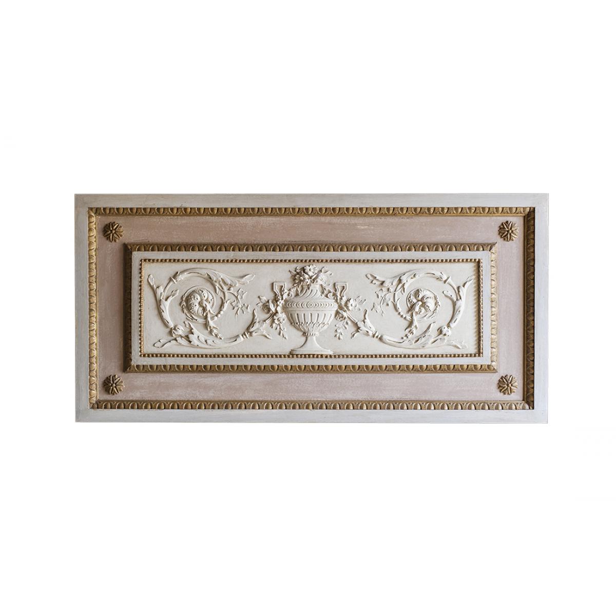 Luxus Antikes Wandkunst-Panel in Creme mit Ornamentaler Blumenrelief von Luxury Group International