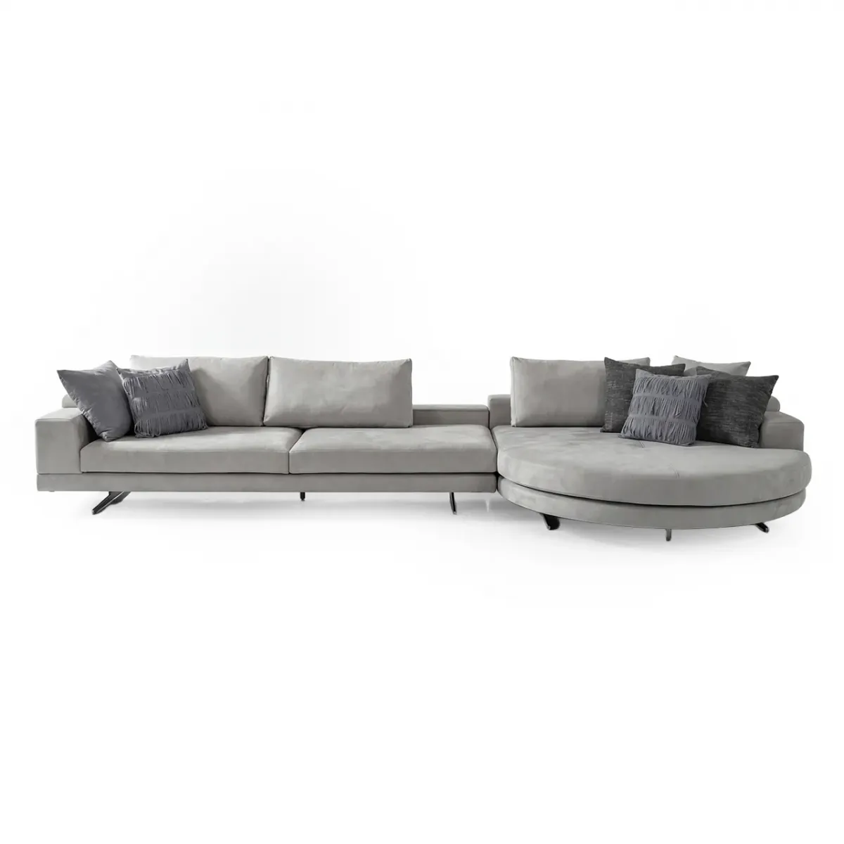 Sofá Moderno de Lujo Gris Claro con tapicería mate y chaise a la derecha por Luxury Group International