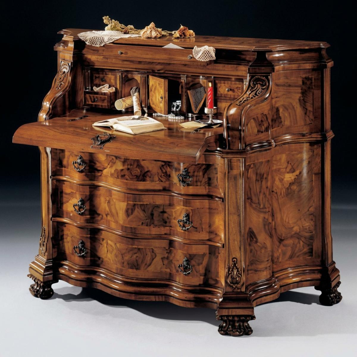 Luxury Baroque Wooden Secretary Dresser with Drop-Front Writing Desk and Curved Multi-Drawer Storage Vue de face par Luxury Group International