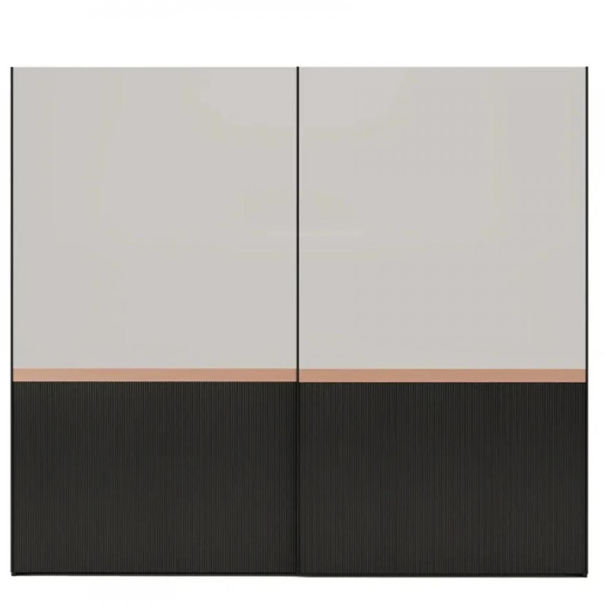 Luxus Schwarzer Schlafzimmer-Schrank mit Matt-Schwarzer Oberfläche, Spiegel & Eleganten Kupferdetails von Luxury Group International