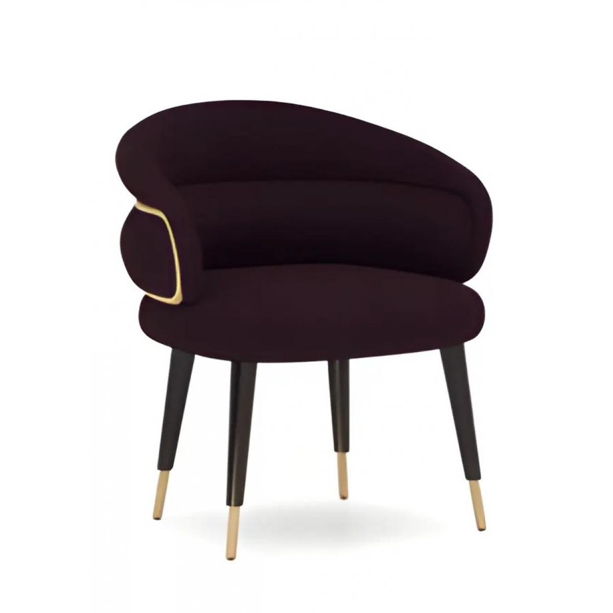 Fauteuil de Salle à Manger en Velours Bourgogne de Luxe avec Accents Dorés et Pieds Noirs Vue de côté par Luxury Group International