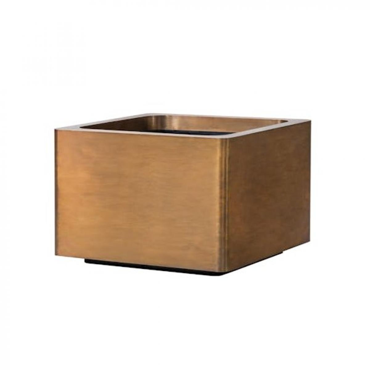 Maceta de Cubo de Lujo con Diseño Cuadrado 70 cm - Acabado en Oro y Latón Envejecido Vista frontal por Luxury Group International