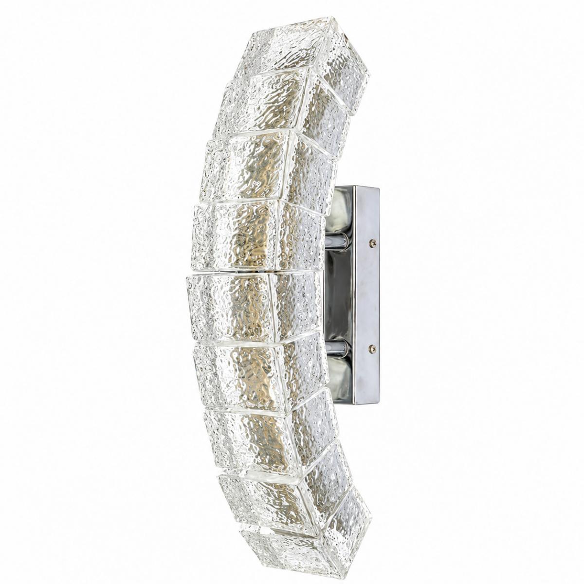 Luxus Silberne Gebogene Kristall-Wandleuchte mit LED-Beleuchtung für Zeitgenössische Innenräume von Luxury Group International