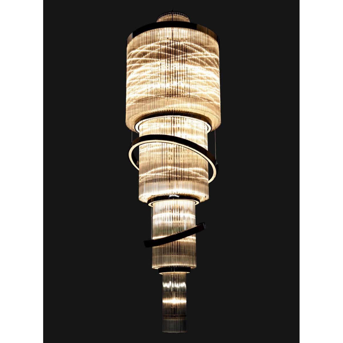 Luxuriöser spiralförmiger, mehrstufiger Kristall-LED-Kronleuchter mit Kaskadeneffekt von Luxury Group International