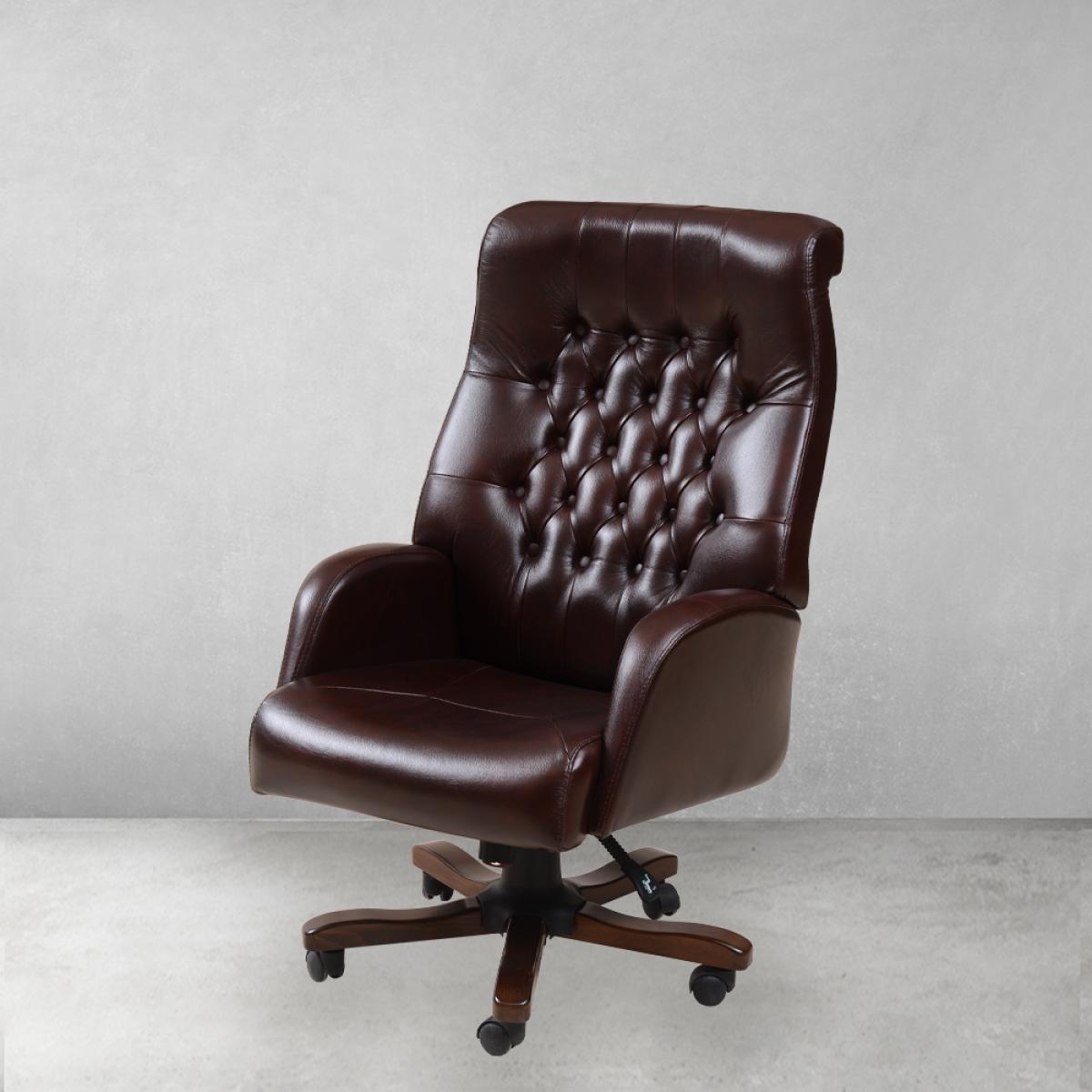 Luxury Tufted Chesterfield Leather Office Chair in Chocolate Brown Finish - Office Furniture Vista frontale di Luxury Group International
