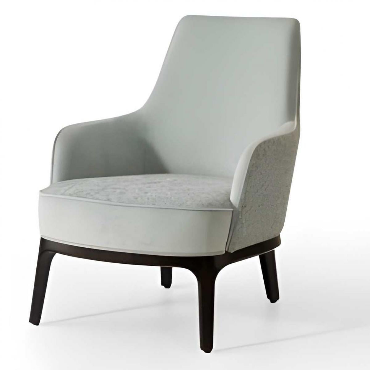 Luxuriöser gepolsterter Esszimmerstuhl in zartem Elfenbein mit strukturierter Rückenlehne und Untergestell aus dunklem