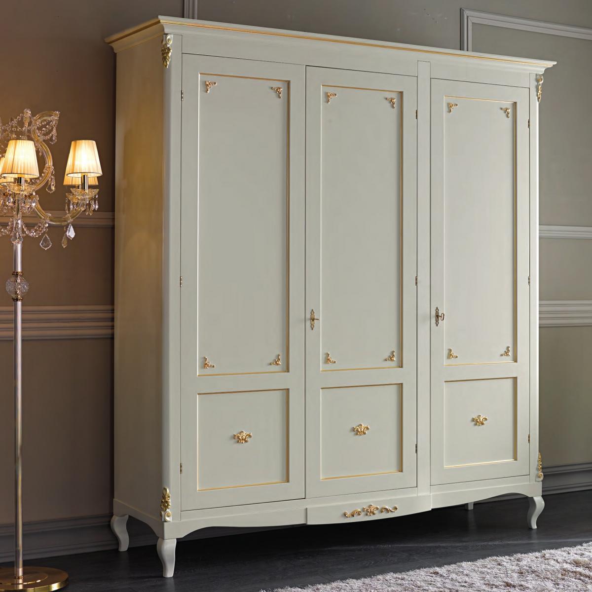 Armario Estantería Barroco Blanco de Lujo con Triple Puerta y Detalles Dorados - Muebles Barrocos Vista frontal por Luxury Group International