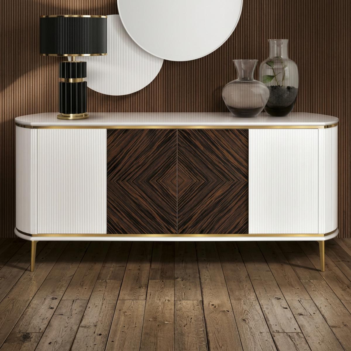 Buffet blanc de luxe avec accents dorés, panneaux blancs cannelés et portes en placage bois foncé - Meubles de salon Vue de face par Luxury Group International