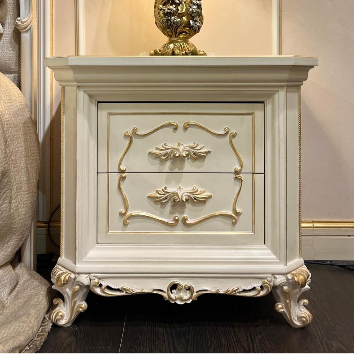 Regalia Elfenbein Gold Nachttisch - Luxuriöser Nachttisch mit Keramikplatte Emperador Gold von Luxury Group International