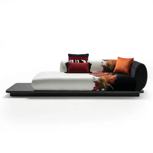 Schwarz-Weißes Luxus Modernes Sofa mit Blumenmuster von Luxury Group International