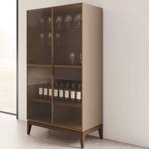 Buffet de bar de luxe en bois marron avec porte en verre par Luxury Group International