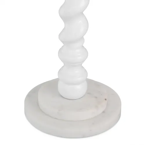 Elegante lampada da tavolo moderna di lusso con finitura Piano bianco, paralume beige e base in marmo bianco di Luxury Group International