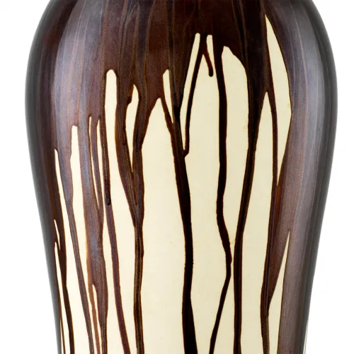 Elegante lampada da tavolo moderna in ceramica lucida marrone scuro con base effetto goccia marrone di Luxury Group International