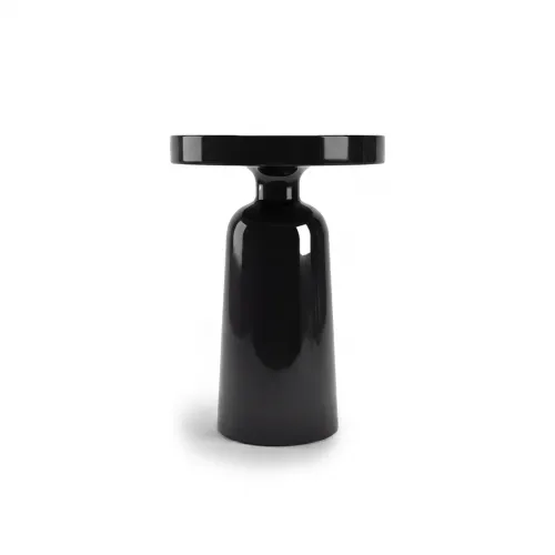 Mesa auxiliar con pedestal y tapa redonda cónica en negro brillante por Luxury Group International