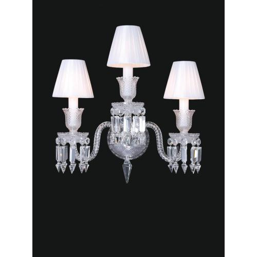 Lampada da Parete di Lusso a 3 Candele in Cristallo con Paralume di Luxury Group International