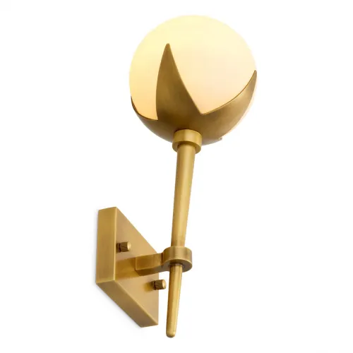 Luxus-Wandleuchte mit antiker Messingoberfläche und einzelnem Alabaster-Globus von Luxury Group International