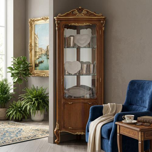 Vetrina d'Angolo in Legno Barocco di Lusso con Porta Singola in Vetro e Accenti Dorati - Mobili per Soggiorno Vista lifestyle di Luxury Group International