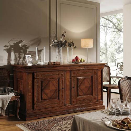 Credenza Barocca di Lusso in Legno con Pannelli Decorativi Intarsiati - Mobili Barocchi Vista lifestyle di Luxury Group International