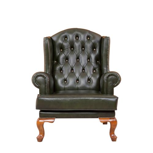 Sofá de cuero negro de lujo con respaldo Chesterfield capitoné profundo y respaldo alto con orejas - Muebles para sala de estar Vista frontal por Luxury Group International