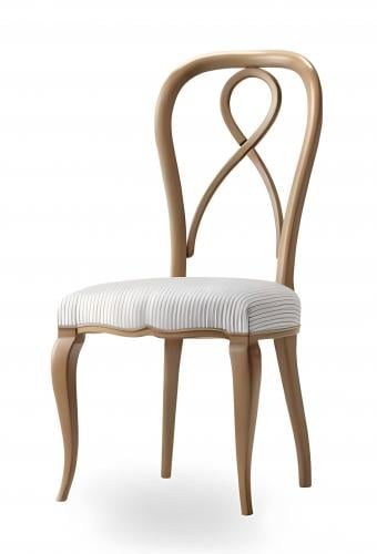 Luxuriöser gepolsterter Esszimmerstuhl in Champagner mit geschwungener Rückenlehne und geschnitztem Holzgestell von Luxury