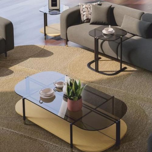 Table Basse de Luxe Naturel / Gris / Laiton 155 cm Plateau en Verre pour Salon par Luxury Group International