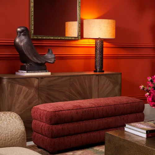 Luxus Polsterbank in Dusty Rose – Modernes Designer-Sitzmöbel für Schlafzimmer & Wohnzimmer von Luxury Group International