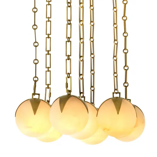 Luxus Moderner Art Deco Kronleuchter mit Goldkette und 7 Mattierten Kugelleuchten von Luxury Group International