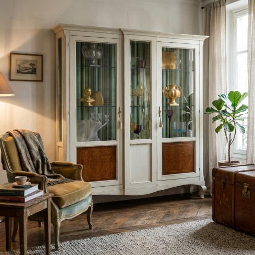 Luxury Ivory Baroque Display Cabinet with Glass Doors and Walnut Inlay Panels - Baroque Furniture Lifestyle View by Luxury Group International