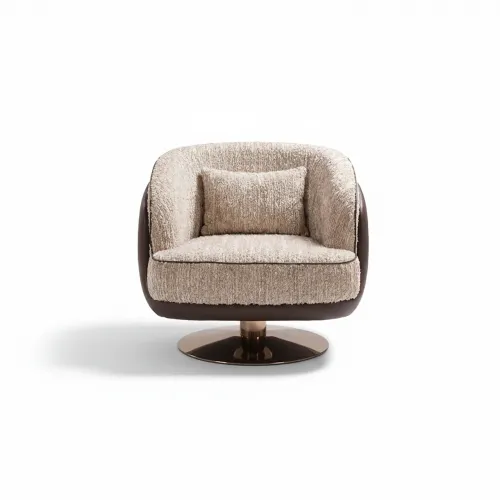 Sillón de lujo de estilo mid-century en tela beige claro con base giratoria redonda de bronce por Luxury Group International