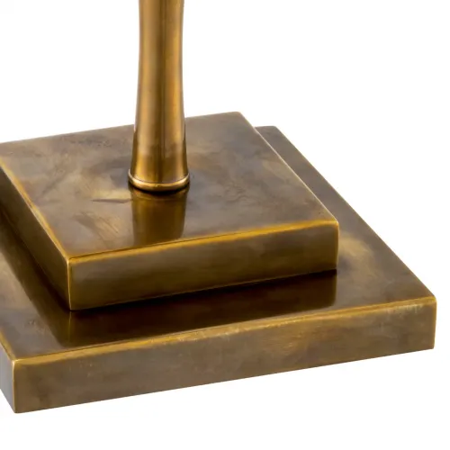 Lampada moderna di lusso in finitura ottone vintage con paralume dorato di Luxury Group International
