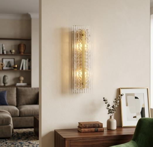 Lámpara de pared rectangular de latón antiguo hecha a mano con vidrio y marco acanalado por Luxury Group International