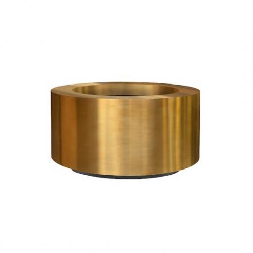 Luxus-Runder Pflanzkübel mit breitem zylindrischem Profil Ø 62 cm – Gold- & Patinierter Messing-Finish Vorderansicht von Luxury Group International