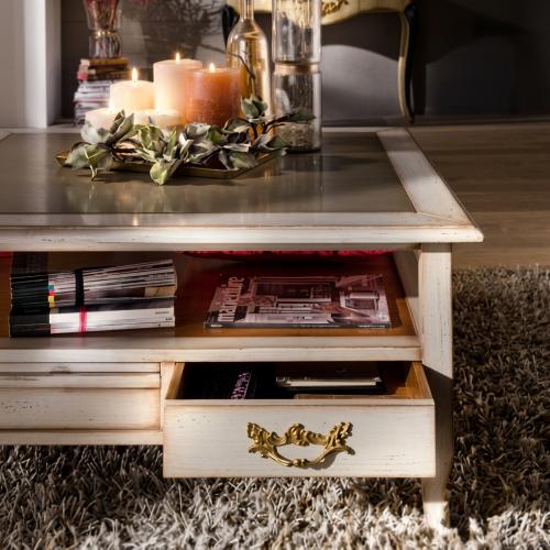Table Basse Carrée de Luxe avec Finition Ivoire Antique et Rangement Intégré par Tiroirs Vue détaillée par Luxury Group International