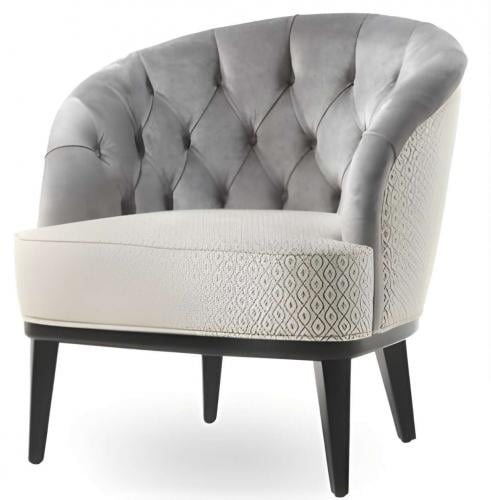 Luxuriöser gepolsterter Sessel aus perlgrauem Samt mit knopfgetufteter Rückenlehne und strukturierten Seitenteilen auf