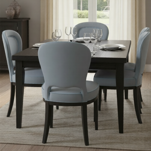 Luxus gepolsterter Esszimmerstuhl aus eisblauem gestreiftem Stoff mit strukturierter Rückenlehne und Beinen aus schwarzem Nussbaumholz von Luxury Group International