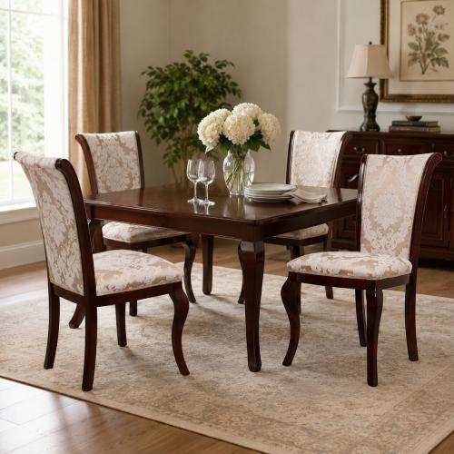 Chaise de Salle à Manger de Luxe en Bois avec Revêtement en Tissu Damassé Beige et Dossier Courbé Vue lifestyle par Luxury Group International