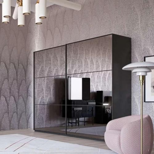 Armario de dormitorio de lujo moderno en madera maciza negra con espejo y almacenamiento por Luxury Group International