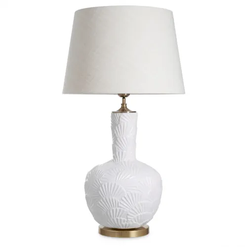 Lampada da tavolo di lusso con paralume avorio in ceramica a forma di vaso e finitura in ottone antico di Luxury Group International