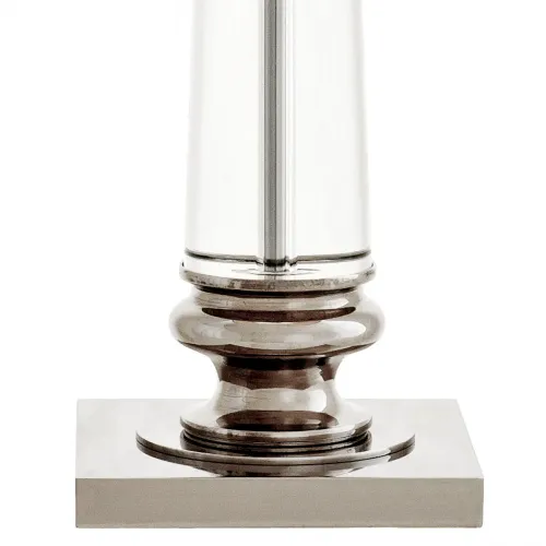 Lámpara de mesa moderna de lujo en cristal con pantalla color crema y acabado en níquel por Luxury Group International